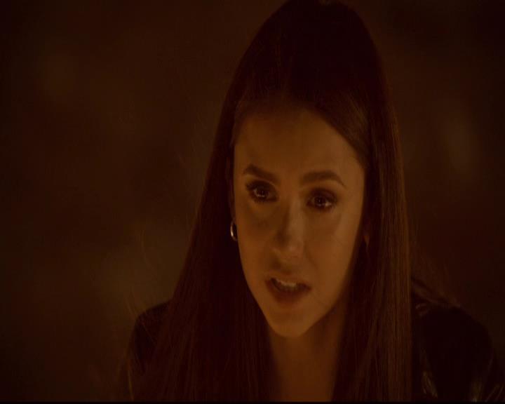 VampireDiariesWorld-dot-org_2x21TheSunAlsoRises0730.jpg