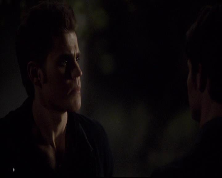 VampireDiariesWorld-dot-org_2x21TheSunAlsoRises0809.jpg