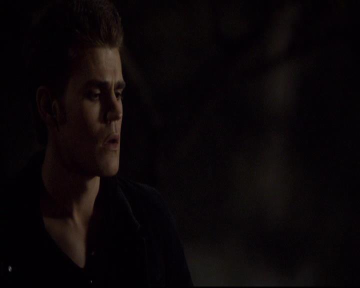VampireDiariesWorld-dot-org_2x21TheSunAlsoRises0824.jpg