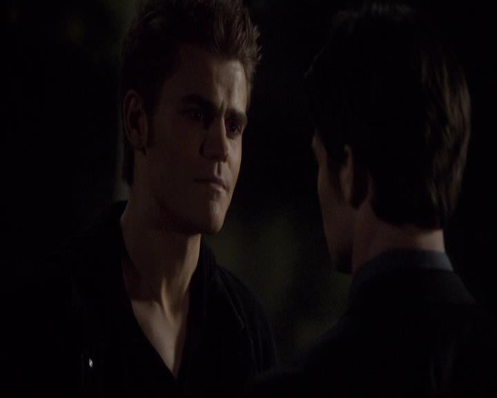 VampireDiariesWorld-dot-org_2x21TheSunAlsoRises0844.jpg