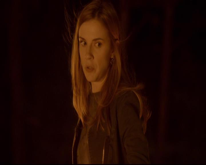 VampireDiariesWorld-dot-org_2x21TheSunAlsoRises0948.jpg