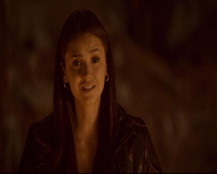 VampireDiariesWorld-dot-org_2x21TheSunAlsoRises0956.jpg