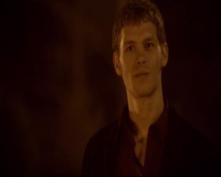 VampireDiariesWorld-dot-org_2x21TheSunAlsoRises0962.jpg