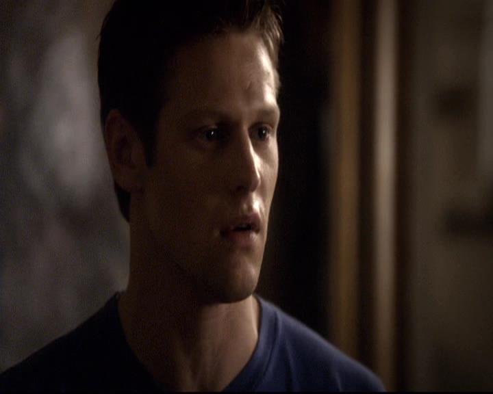 VampireDiariesWorld-dot-org_2x21TheSunAlsoRises1175.jpg VampireDiariesWorld-dot-org_2x21TheSunAlsoRises1175.jpg