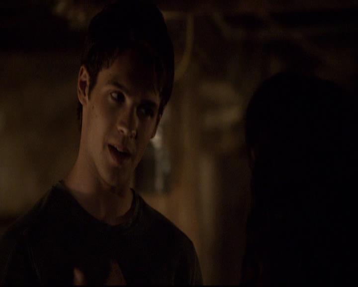 VampireDiariesWorld-dot-org_2x21TheSunAlsoRises1204.jpg VampireDiariesWorld-dot-org_2x21TheSunAlsoRises1204.jpg