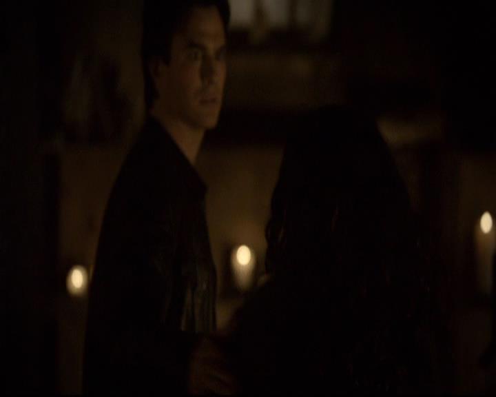 VampireDiariesWorld-dot-org_2x21TheSunAlsoRises1223.jpg