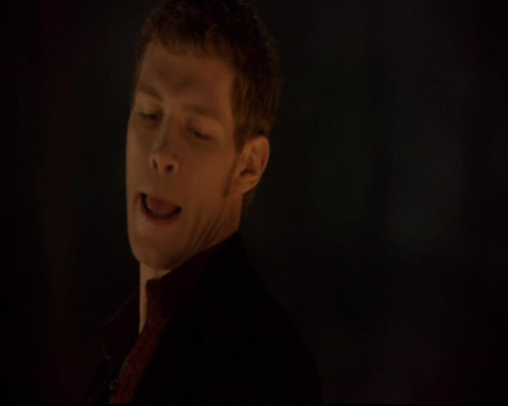 VampireDiariesWorld-dot-org_2x21TheSunAlsoRises1286.jpg