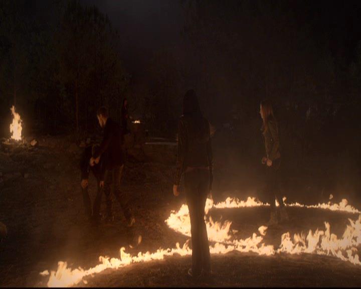 VampireDiariesWorld-dot-org_2x21TheSunAlsoRises1296.jpg