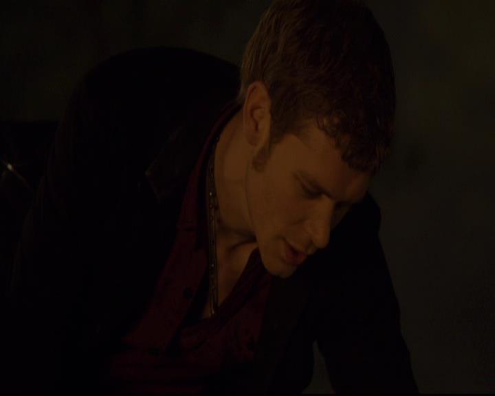VampireDiariesWorld-dot-org_2x21TheSunAlsoRises1354.jpg