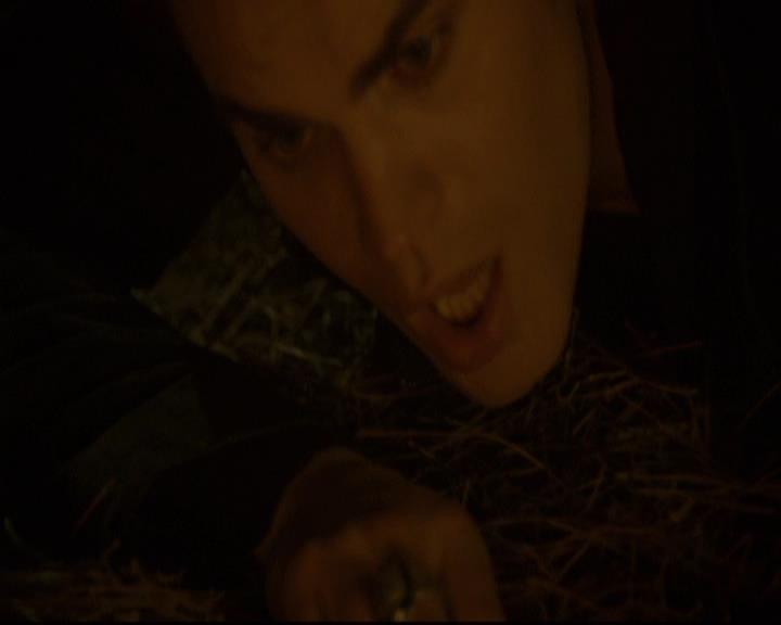 VampireDiariesWorld-dot-org_2x21TheSunAlsoRises1385.jpg