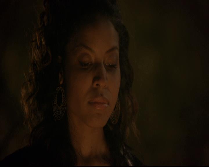 VampireDiariesWorld-dot-org_2x21TheSunAlsoRises1402.jpg