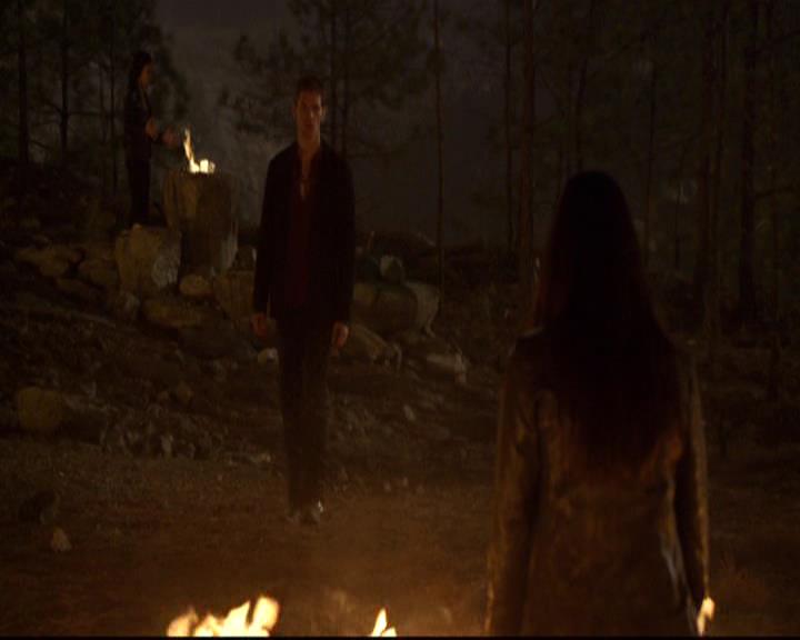 VampireDiariesWorld-dot-org_2x21TheSunAlsoRises1426.jpg