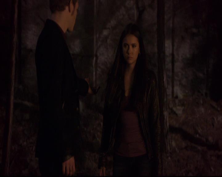 VampireDiariesWorld-dot-org_2x21TheSunAlsoRises1439.jpg