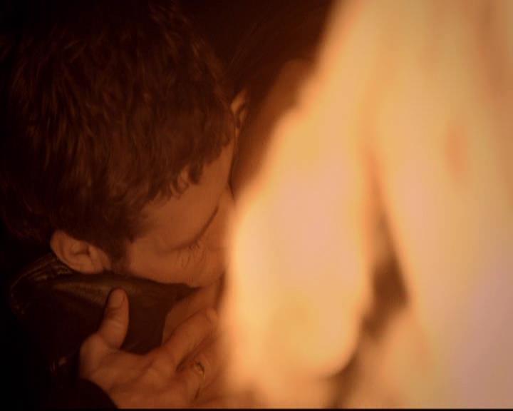 VampireDiariesWorld-dot-org_2x21TheSunAlsoRises1476.jpg