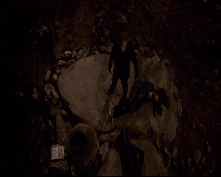 VampireDiariesWorld-dot-org_2x21TheSunAlsoRises1496.jpg