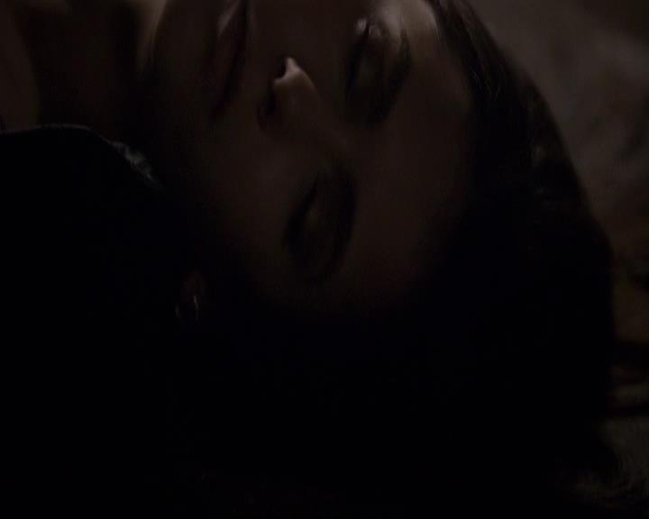 VampireDiariesWorld-dot-org_2x21TheSunAlsoRises1498.jpg