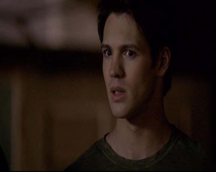 VampireDiariesWorld-dot-org_2x21TheSunAlsoRises1760.jpg