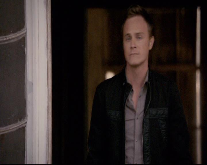 VampireDiariesWorld-dot-org_2x21TheSunAlsoRises1774.jpg
