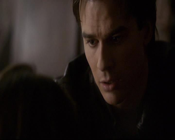 VampireDiariesWorld-dot-org_2x21TheSunAlsoRises1803.jpg