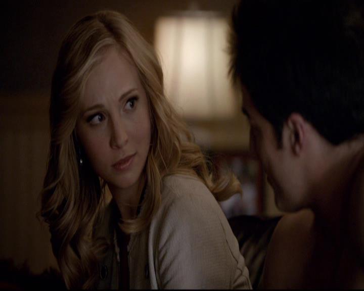 VampireDiariesWorld-dot-org_2x21TheSunAlsoRises1851.jpg