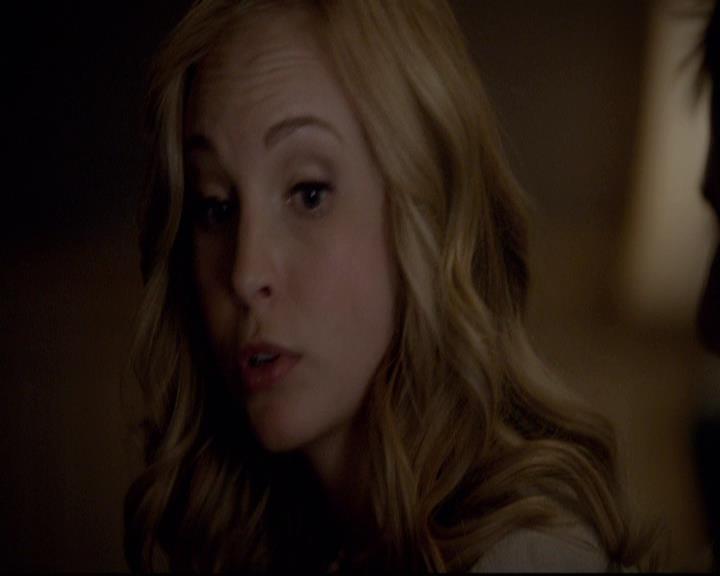 VampireDiariesWorld-dot-org_2x21TheSunAlsoRises1885.jpg VampireDiariesWorld-dot-org_2x21TheSunAlsoRises1885.jpg