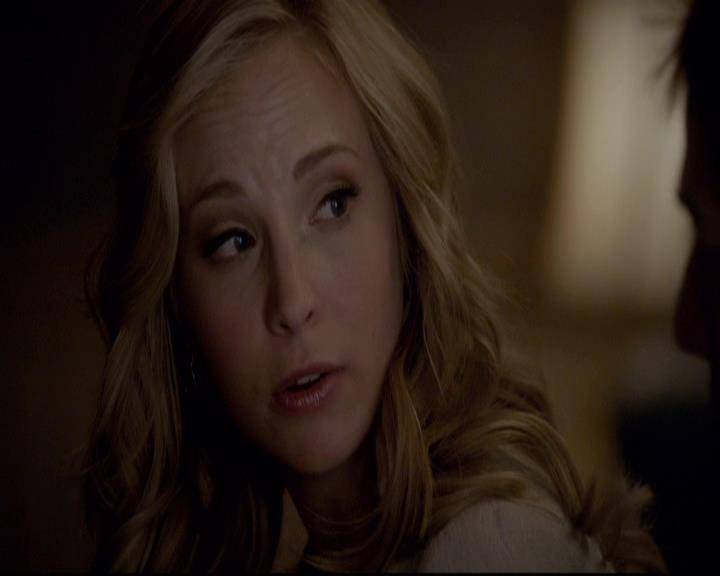 VampireDiariesWorld-dot-org_2x21TheSunAlsoRises1890.jpg