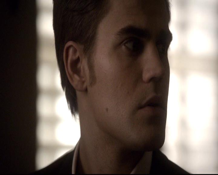 VampireDiariesWorld-dot-org_2x21TheSunAlsoRises1938.jpg