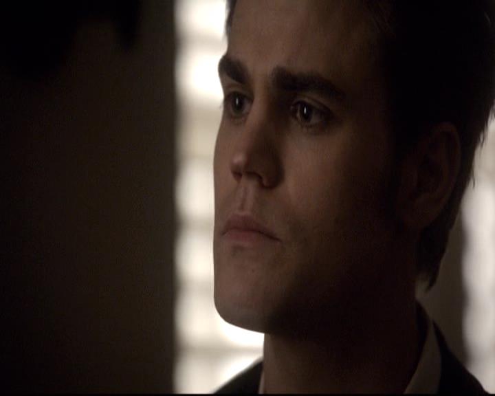 VampireDiariesWorld-dot-org_2x21TheSunAlsoRises1942.jpg