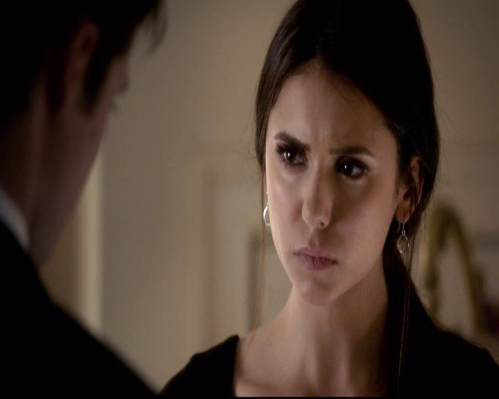 VampireDiariesWorld-dot-org_2x21TheSunAlsoRises1989.jpg