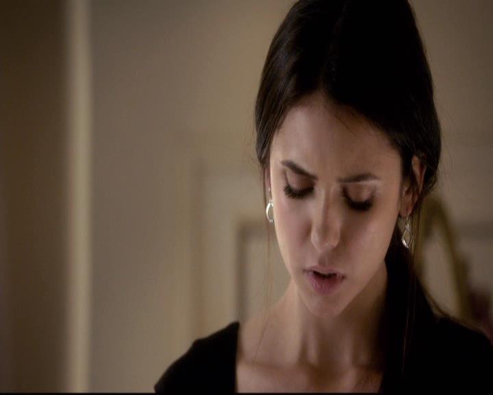VampireDiariesWorld-dot-org_2x21TheSunAlsoRises1996.jpg