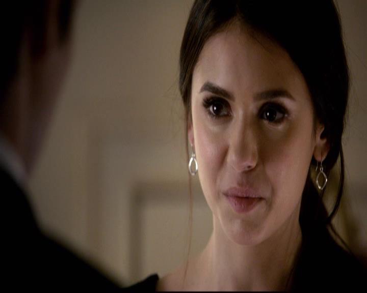 VampireDiariesWorld-dot-org_2x21TheSunAlsoRises2010.jpg