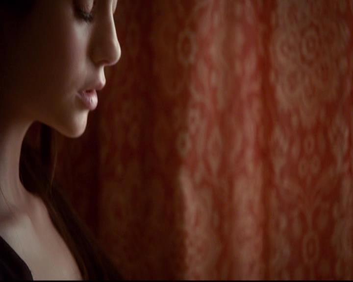 VampireDiariesWorld-dot-org_2x21TheSunAlsoRises2065.jpg