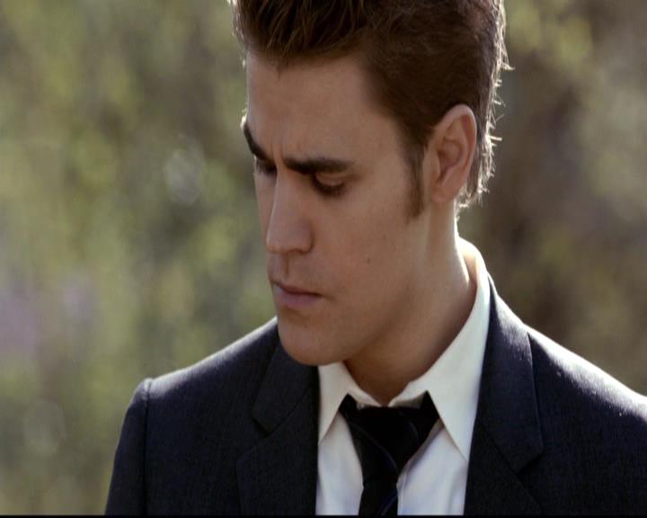 VampireDiariesWorld-dot-org_2x21TheSunAlsoRises2126.jpg