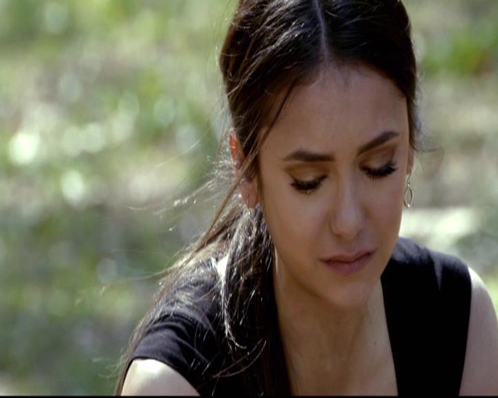 VampireDiariesWorld-dot-org_2x21TheSunAlsoRises2130.jpg