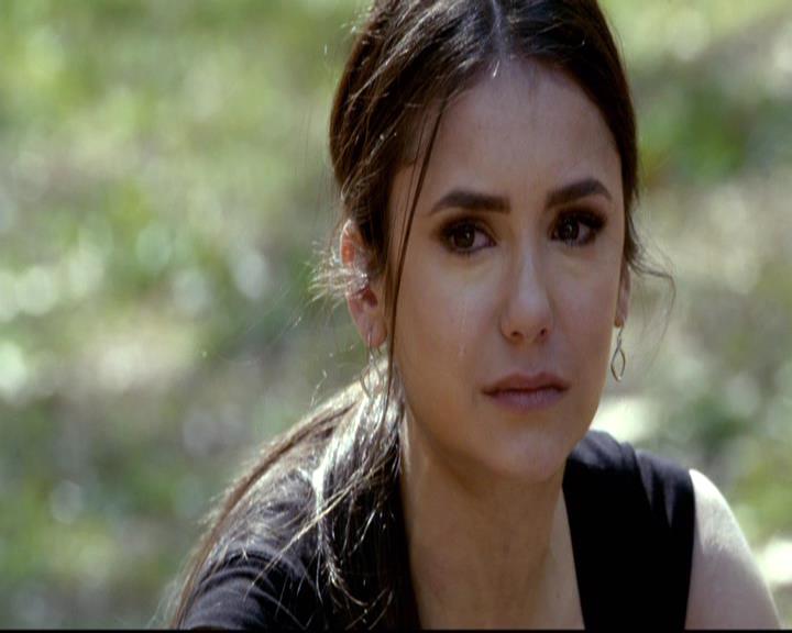 VampireDiariesWorld-dot-org_2x21TheSunAlsoRises2131.jpg