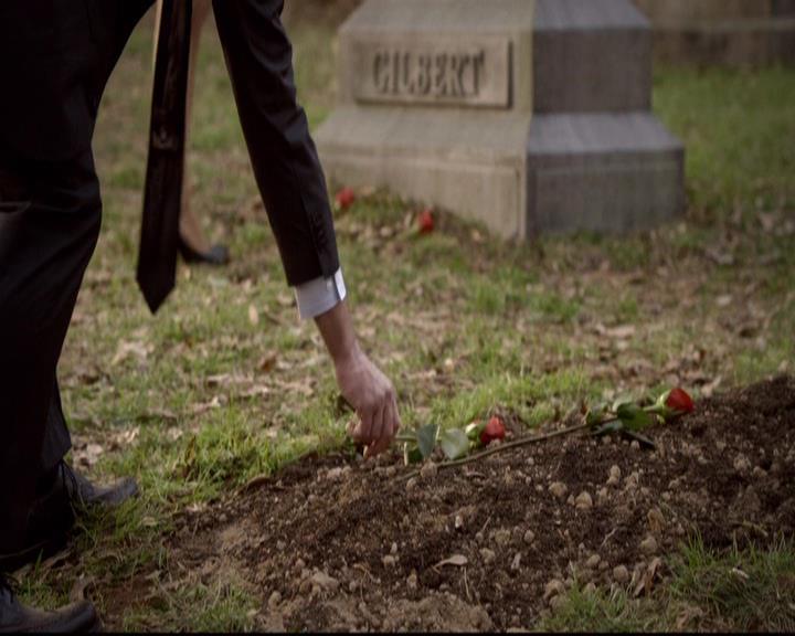 VampireDiariesWorld-dot-org_2x21TheSunAlsoRises2147.jpg