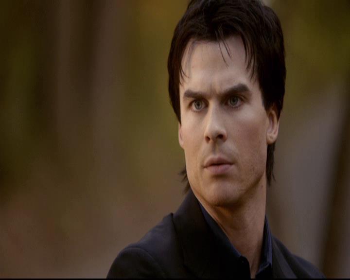 VampireDiariesWorld-dot-org_2x21TheSunAlsoRises2197.jpg