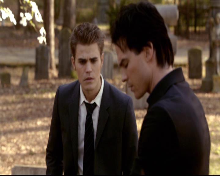 VampireDiariesWorld-dot-org_2x21TheSunAlsoRises2204.jpg