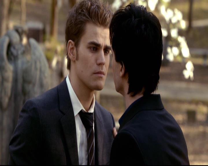 VampireDiariesWorld-dot-org_2x21TheSunAlsoRises2242.jpg