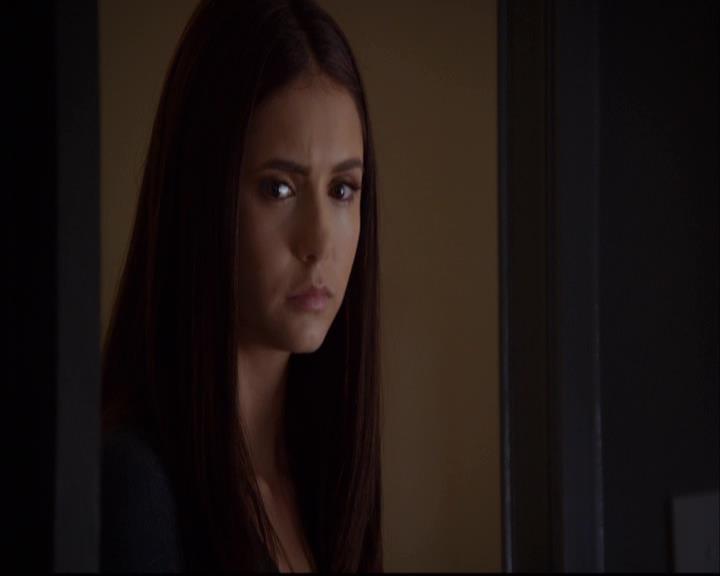 VampireDiariesWorld-dot-org_2x22AsILayDying0005.jpg