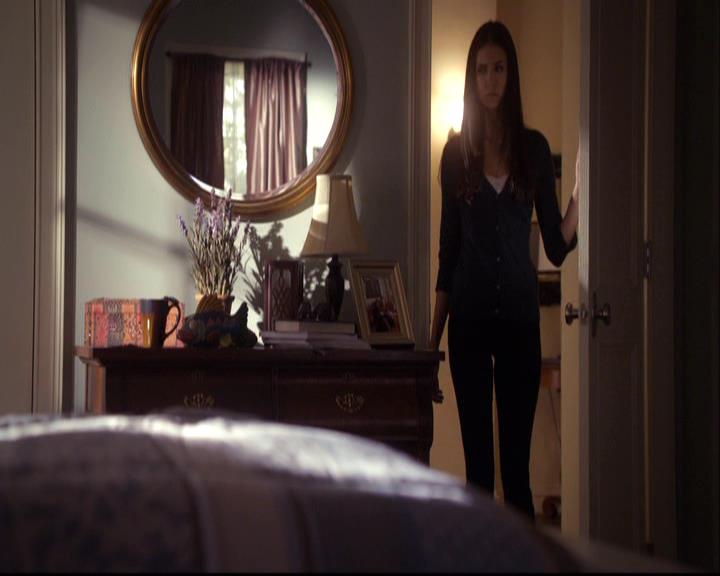 VampireDiariesWorld-dot-org_2x22AsILayDying0023.jpg