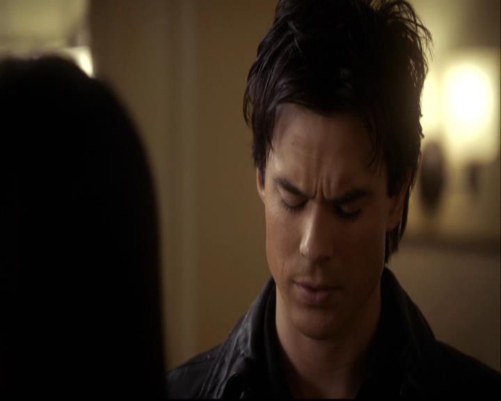 VampireDiariesWorld-dot-org_2x22AsILayDying0065.jpg