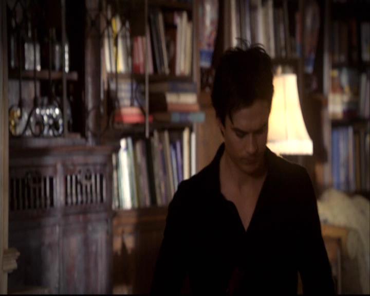 VampireDiariesWorld-dot-org_2x22AsILayDying0100.jpg