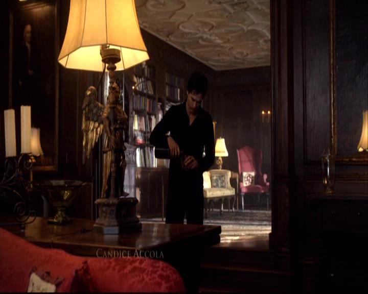 VampireDiariesWorld-dot-org_2x22AsILayDying0101.jpg