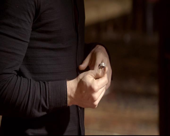 VampireDiariesWorld-dot-org_2x22AsILayDying0143.jpg VampireDiariesWorld-dot-org_2x22AsILayDying0143.jpg