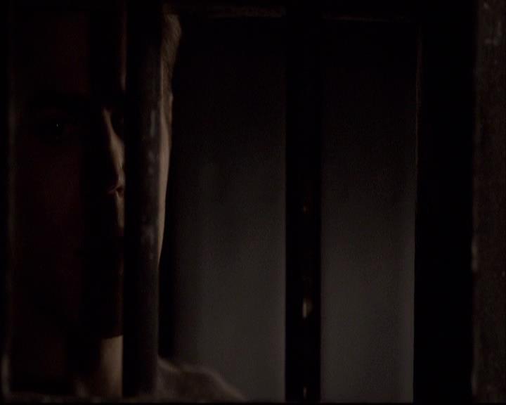 VampireDiariesWorld-dot-org_2x22AsILayDying0172.jpg