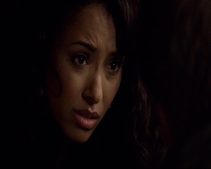 VampireDiariesWorld-dot-org_2x22AsILayDying0493.jpg