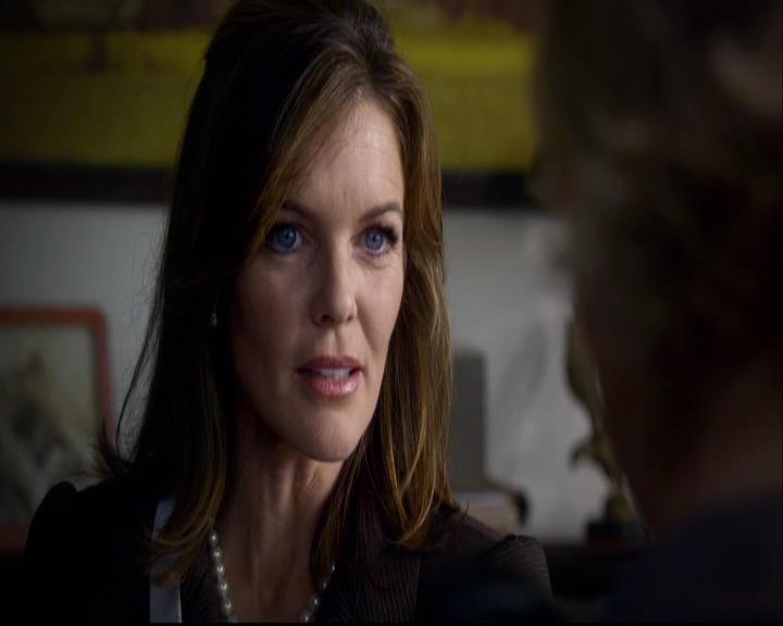 VampireDiariesWorld-dot-org_2x22AsILayDying0527.jpg