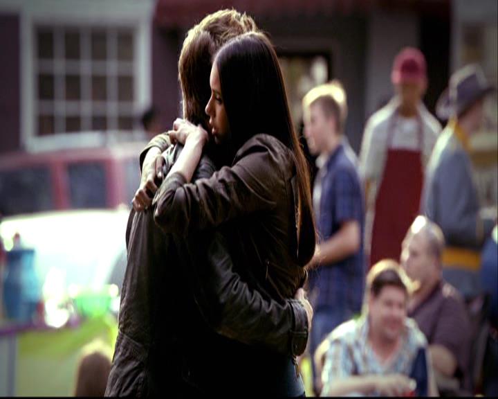 VampireDiariesWorld-dot-org_2x22AsILayDying0607.jpg