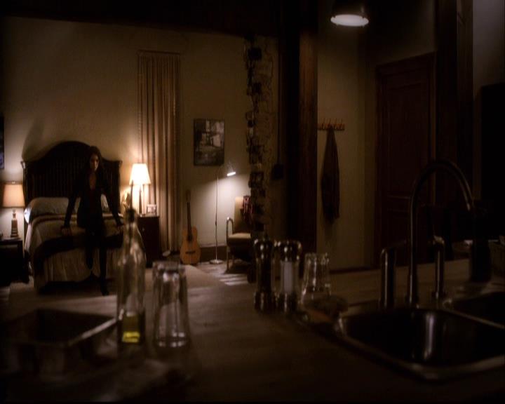 VampireDiariesWorld-dot-org_2x22AsILayDying0702.jpg